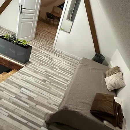 Pod Hradom Hébergement de vacances Divín